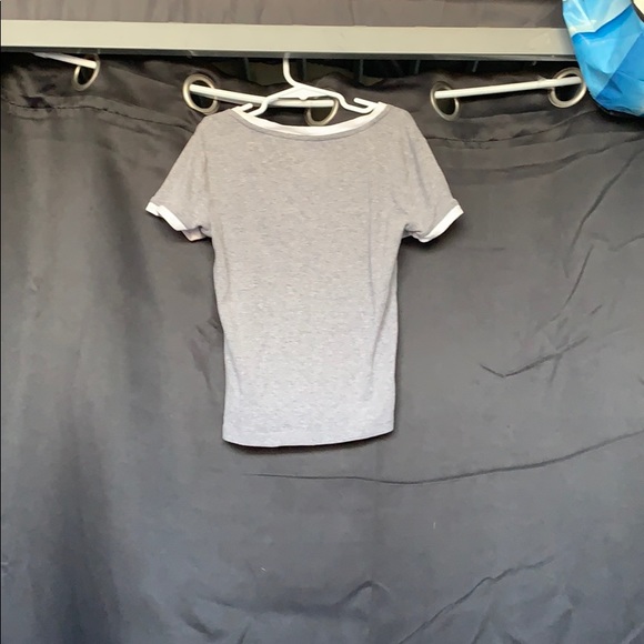 Gray crop top - Picture 2 of 3